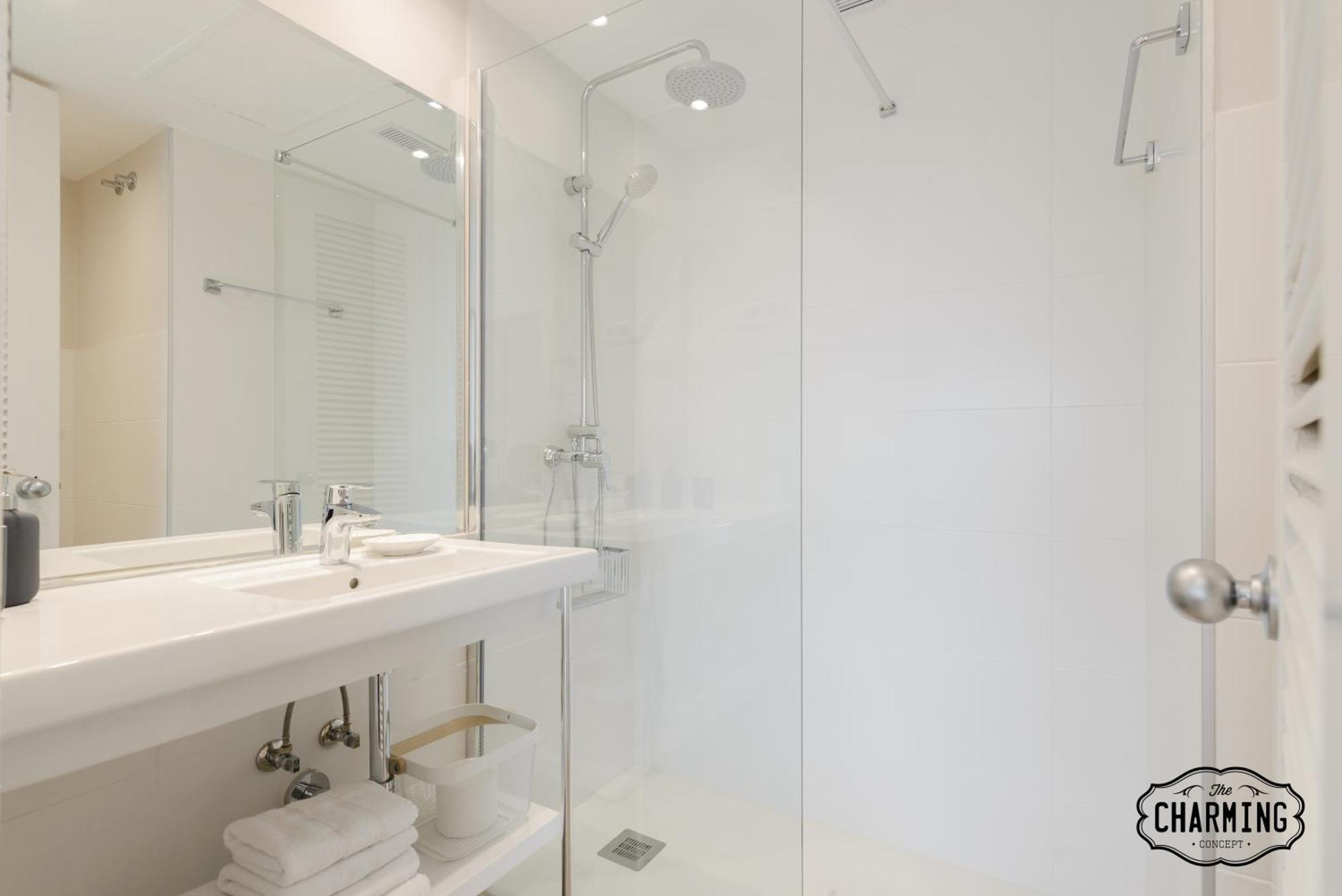 Appartement Charming Eurobuilding 2 Terrace Exclusive - Plaza De Parking